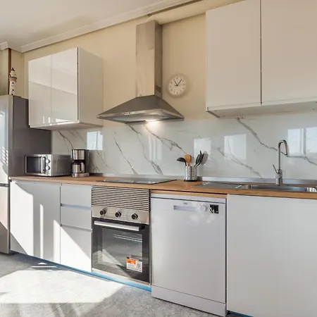 Apartment Monumento Al Camionero 1 *